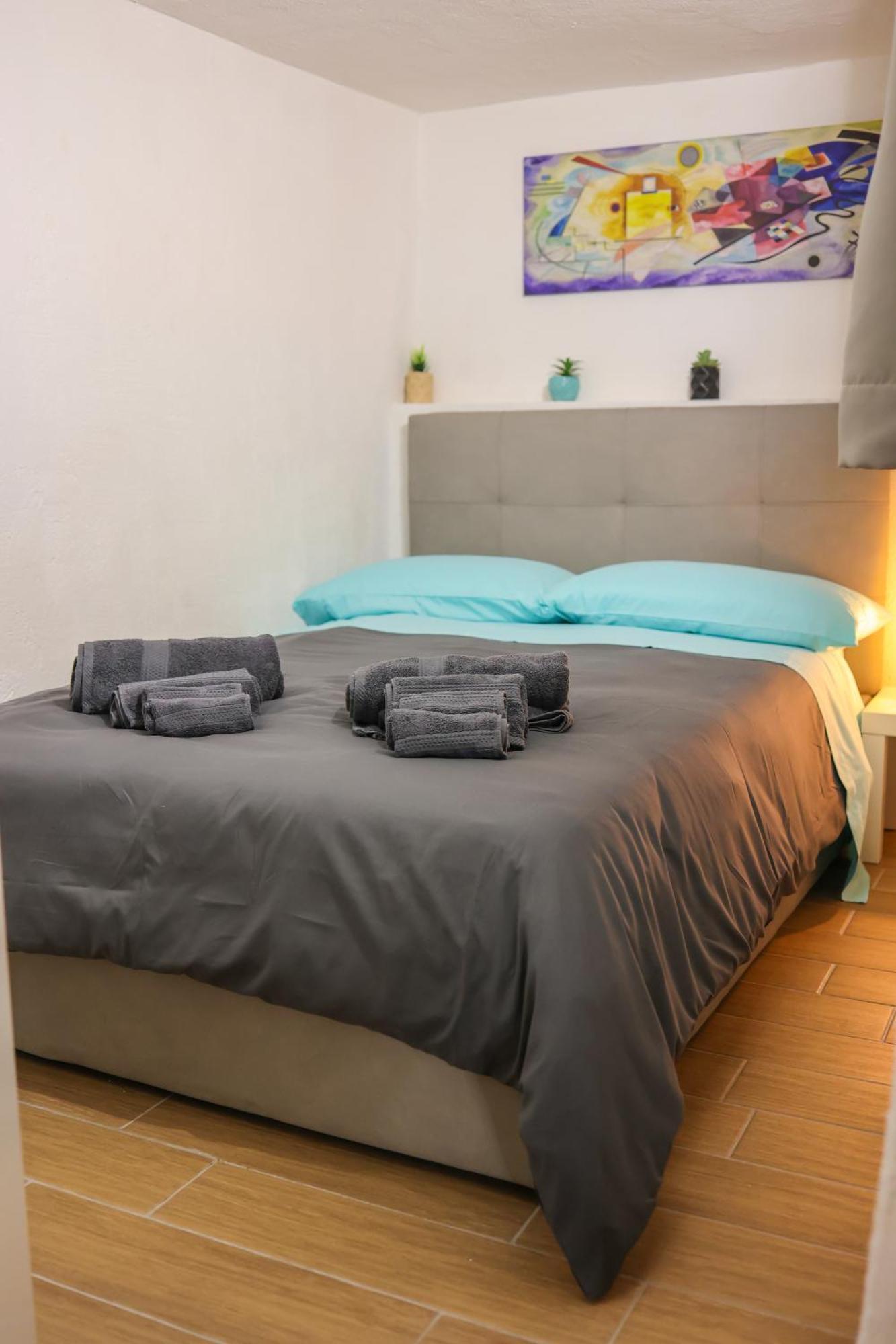 La Grotta Bianca Apartment Наполи Екстериор снимка