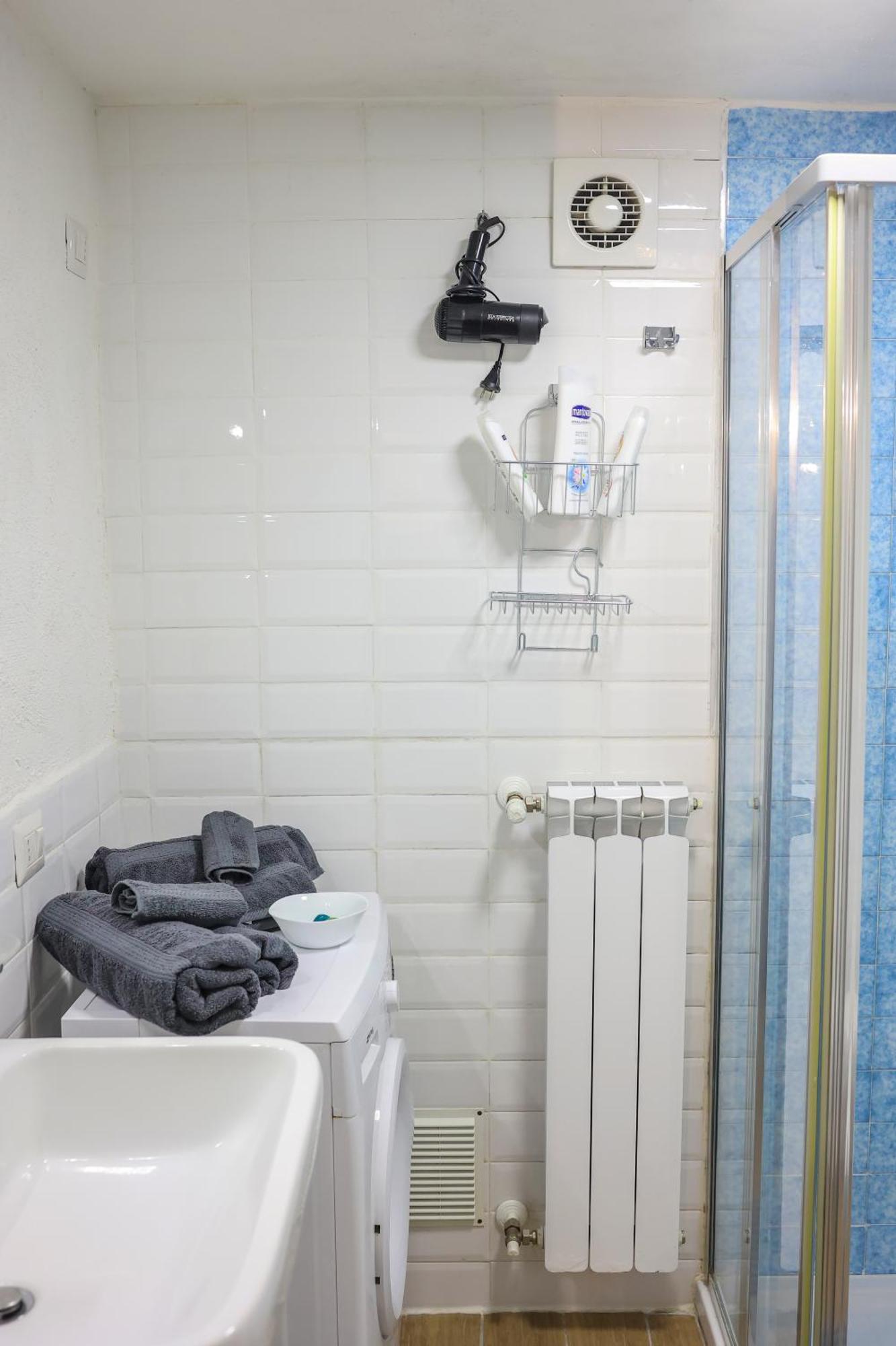 La Grotta Bianca Apartment Наполи Екстериор снимка