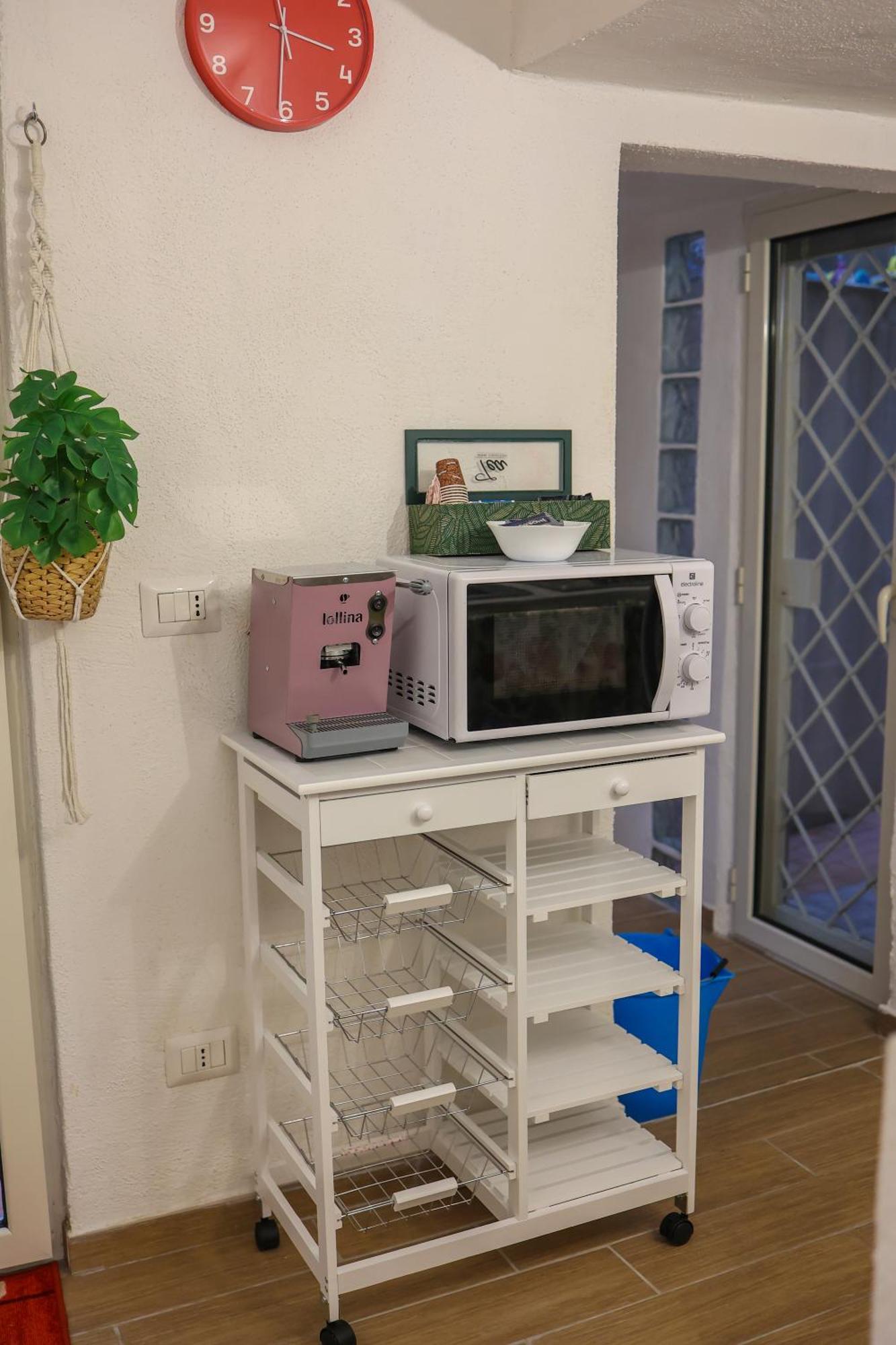 La Grotta Bianca Apartment Наполи Екстериор снимка